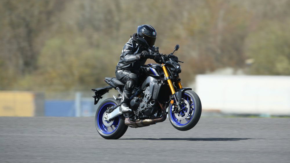 2021 MT-09 SP Visordown review